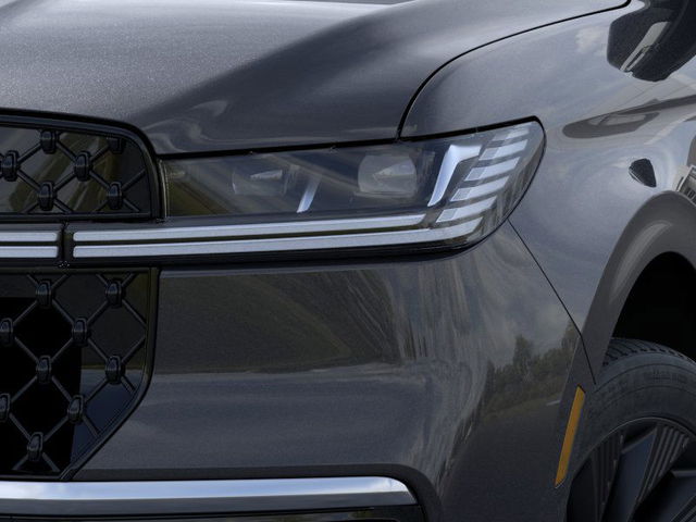 2025 Lincoln Navigator Reserve 4WD photo