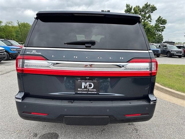 2021 Lincoln Navigator L Reserve 4WD photo