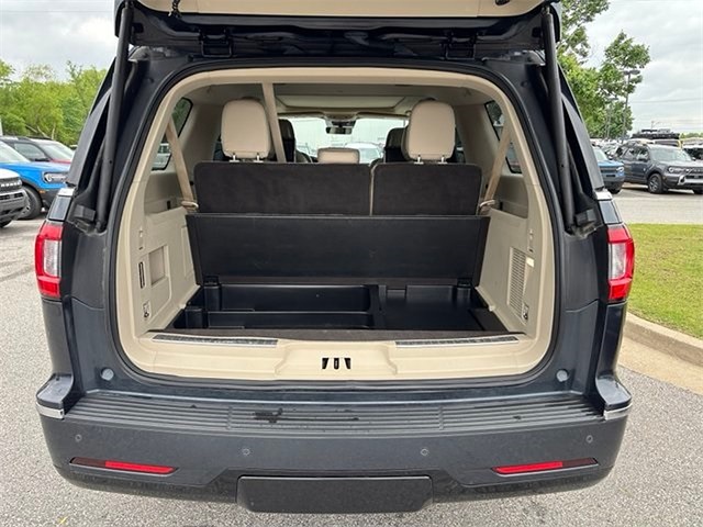 2021 Lincoln Navigator L Reserve 4WD photo