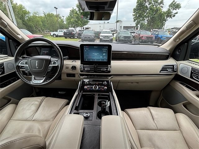 2021 Lincoln Navigator L Reserve 4WD photo