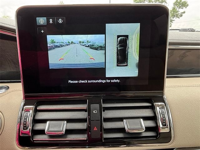 2021 Lincoln Navigator L Reserve 4WD photo