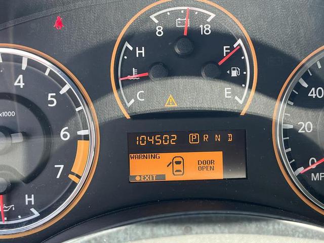 2013 Nissan Titan SV photo