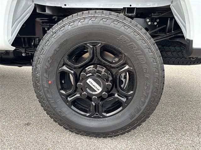 2025 Ford F-250 XL SD 4WD 6.75ft Box photo