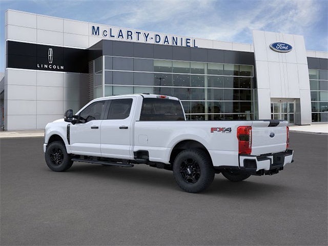 2025 Ford F-250 XL SD 4WD 6.75ft Box photo