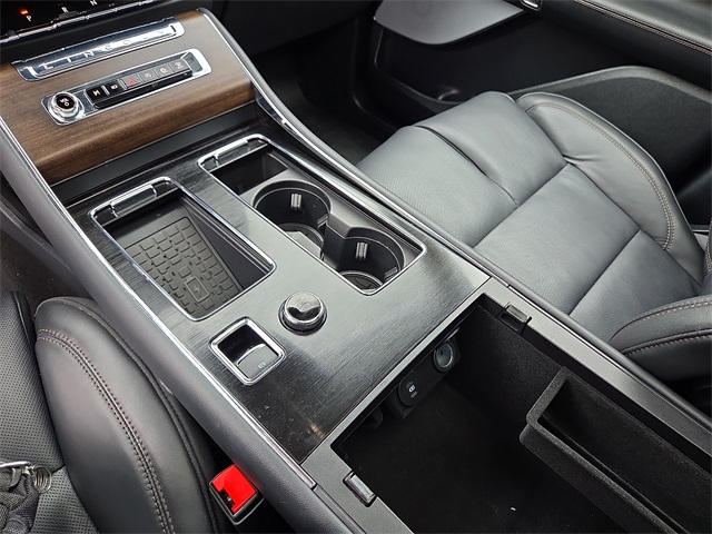 2025 Lincoln Aviator Reserve AWD photo