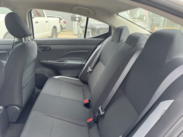 2025 Nissan Versa S photo