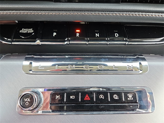 2025 Lincoln Aviator Premiere AWD photo
