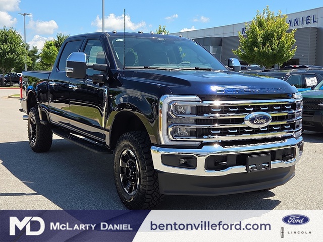 2025 Ford F-250 SD 4WD photo