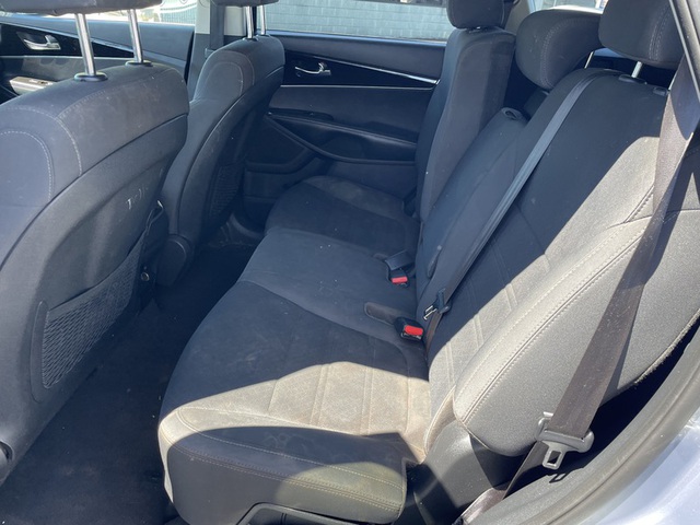 2020 Kia Sorento LX V6 AWD photo