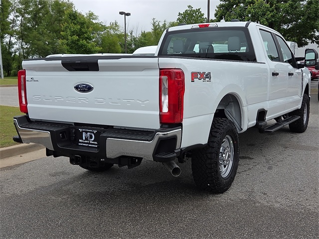 2025 Ford F-250 SD 4WD photo