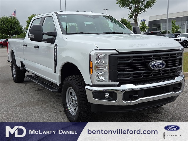 2025 Ford F-250 SD 4WD photo