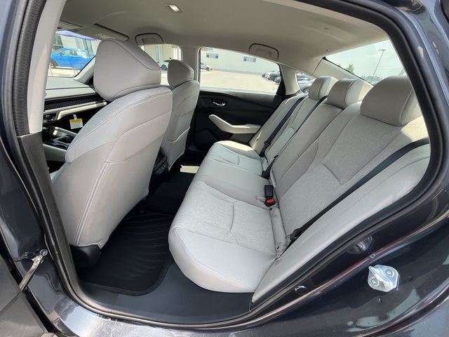 2025 Honda Accord LX photo