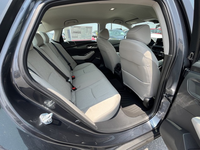 2025 Honda Accord LX photo