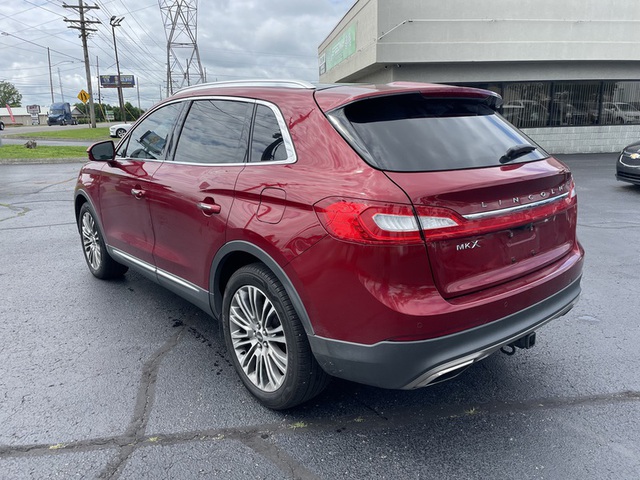 2016 Lincoln MKX Reserve FWD photo