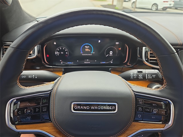 2022 Jeep Grand Wagoneer Series III 4x4 photo