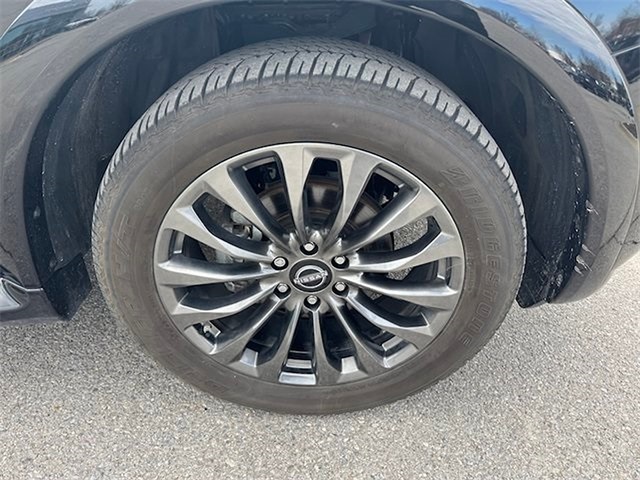 2023 Nissan Armada Platinum 4WD photo