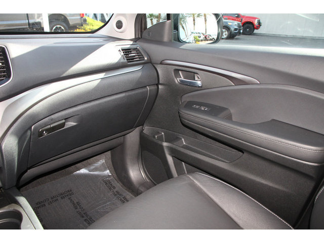 2022 Honda Pilot Special Edition FWD photo