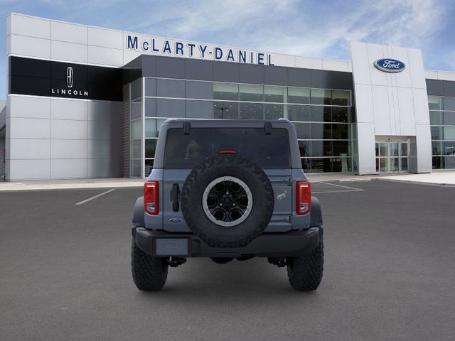2025 Ford Bronco Base 4WD photo