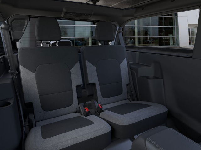 2025 Ford Bronco Base 4WD photo
