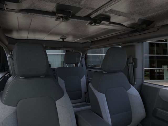 2025 Ford Bronco Base 4WD photo