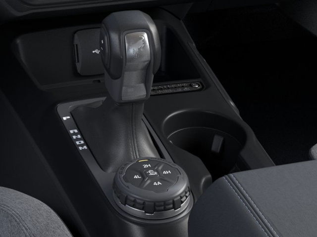 2025 Ford Bronco Base 4WD photo