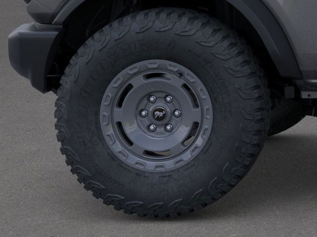 2025 Ford Bronco Base 4WD photo