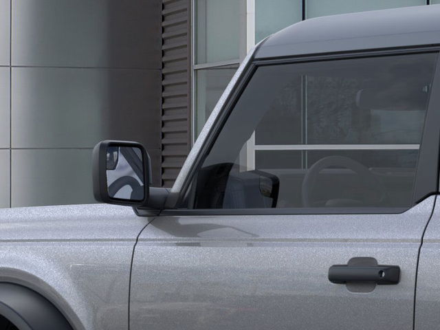 2025 Ford Bronco Base 4WD photo