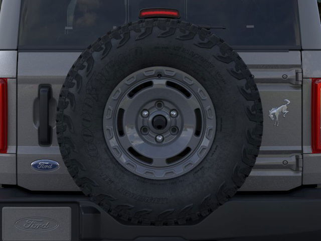 2025 Ford Bronco Base 4WD photo