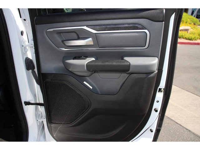 2022 RAM 1500 Big Horn 4WD 6ft4 Box photo