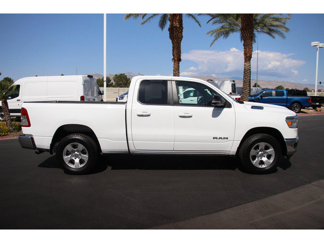 2022 RAM 1500 Big Horn 4WD 6ft4 Box photo