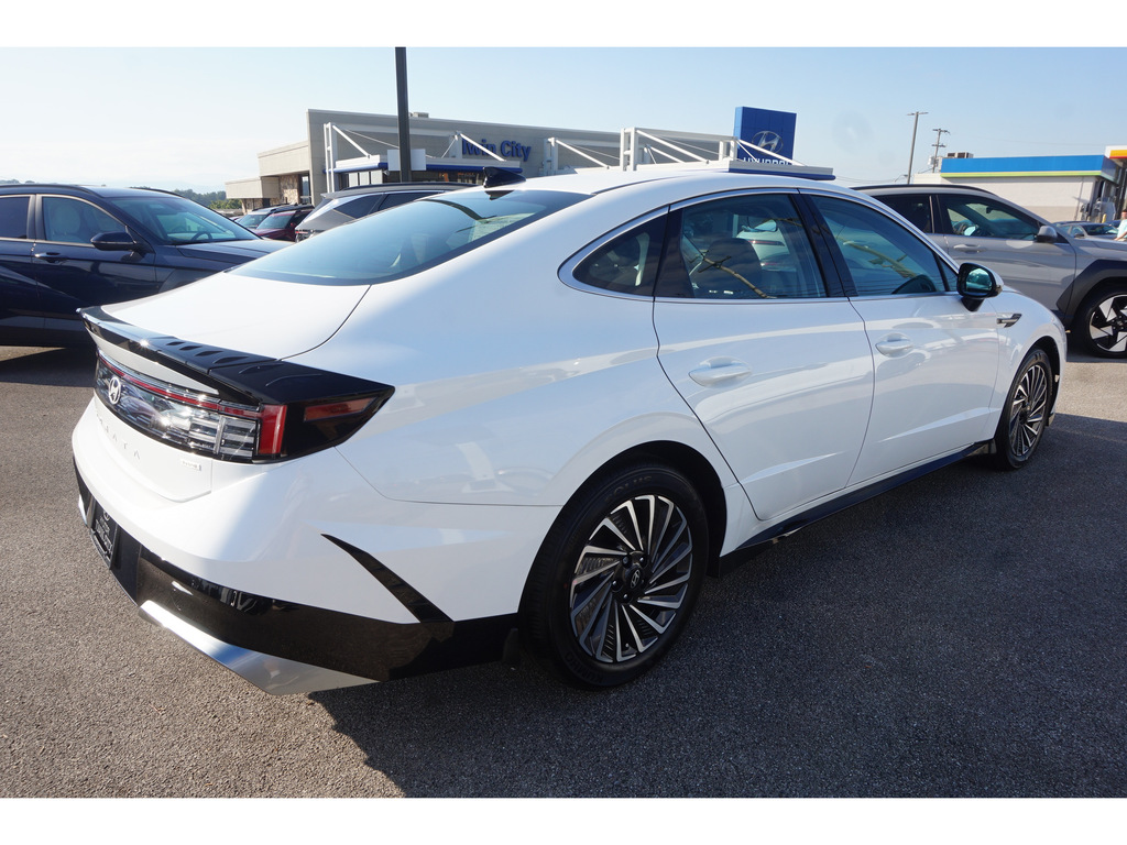 2024 Hyundai Sonata Hybrid SEL 2.0L 3