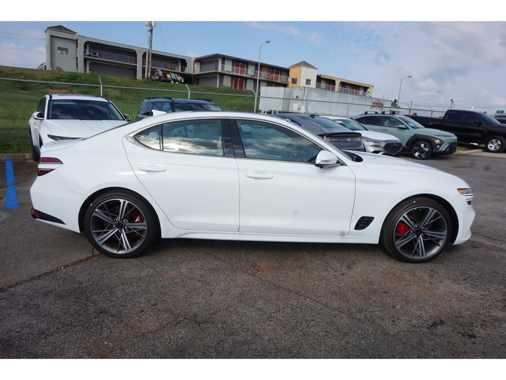 2025 Genesis G70 3.3T Sport Advanced AWD 4