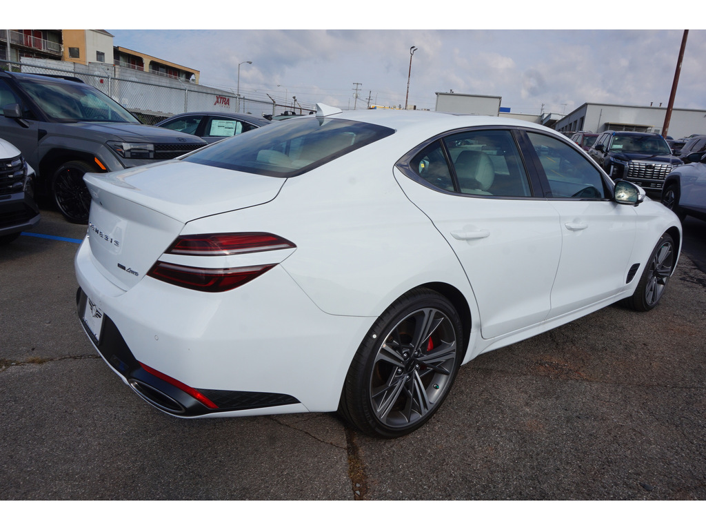 2025 Genesis G70 3.3T Sport Advanced AWD 5