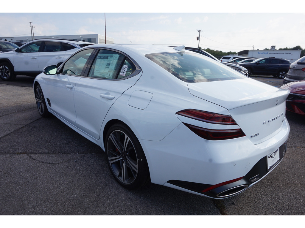 2025 Genesis G70 3.3T Sport Advanced AWD 7