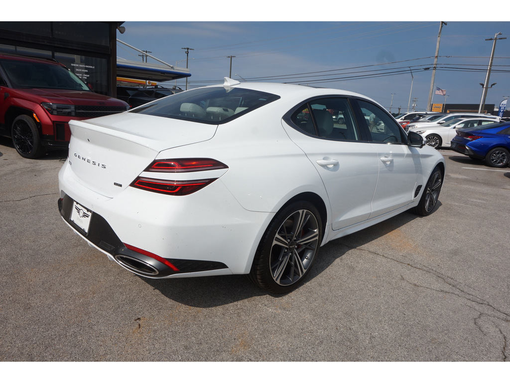 2025 Genesis G70 3.3T Sport Adv RWD 4