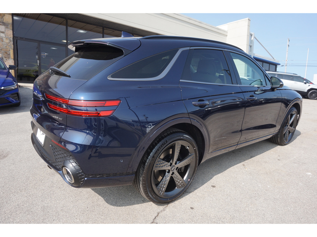 2025 Genesis GV70 3.5T Sport AWD 4