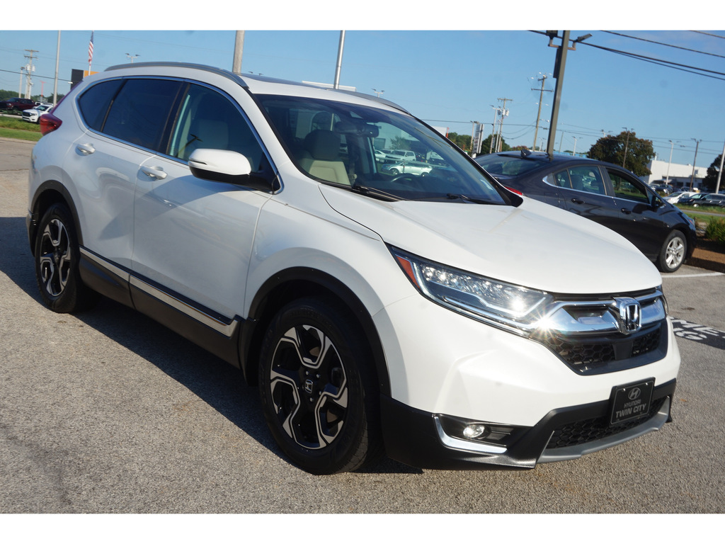 2019 Honda CR-V Touring FWD 2