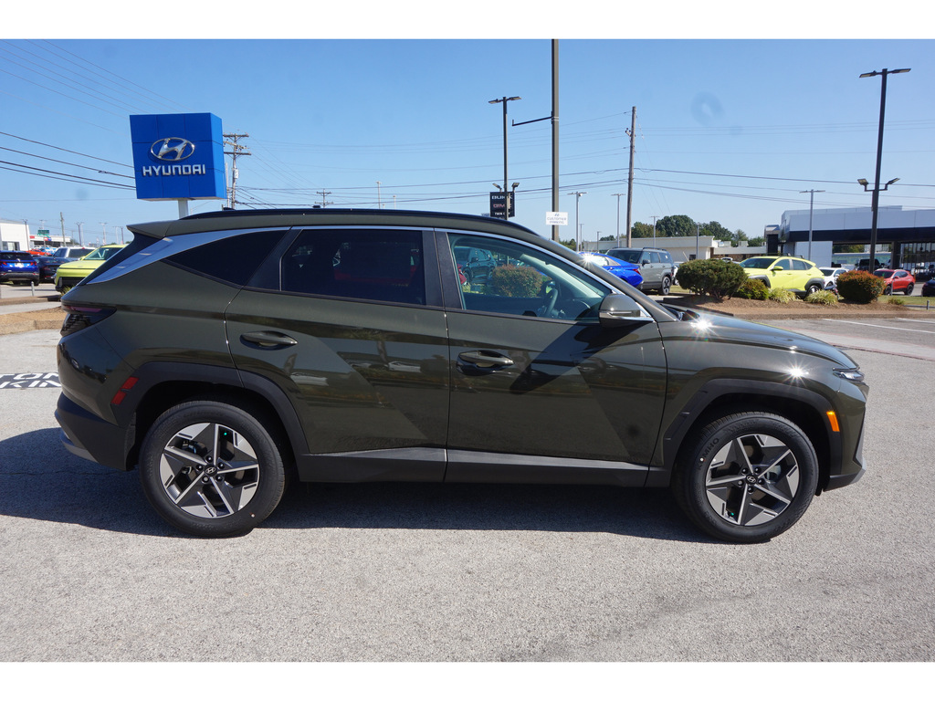 2025 Hyundai Tucson SEL Convenience AWD 3