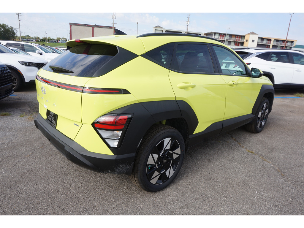 2024 Hyundai Kona SEL AWD 4