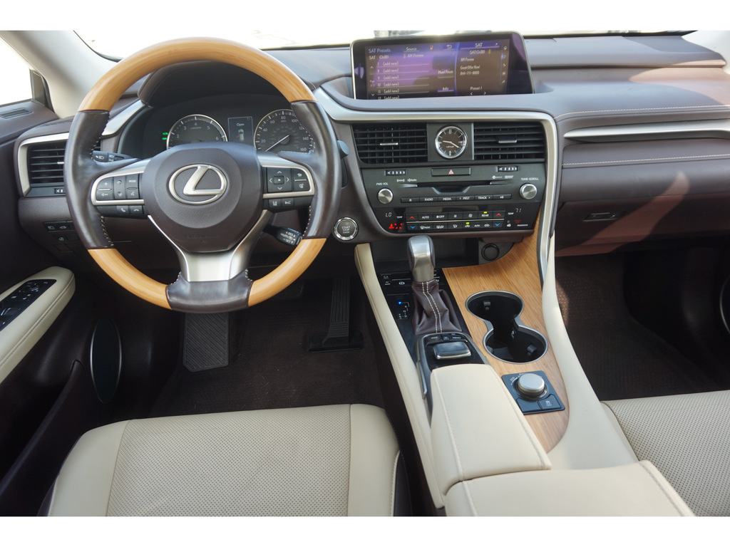 2019 Lexus RX350L Luxury FWD 18