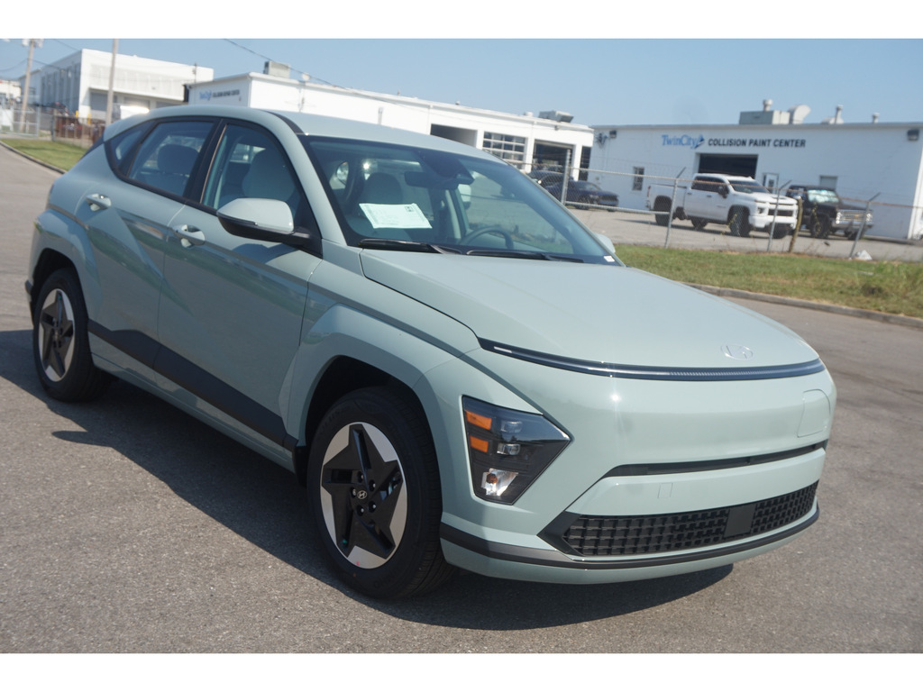 2025 Hyundai Kona Electric SE FWD 2