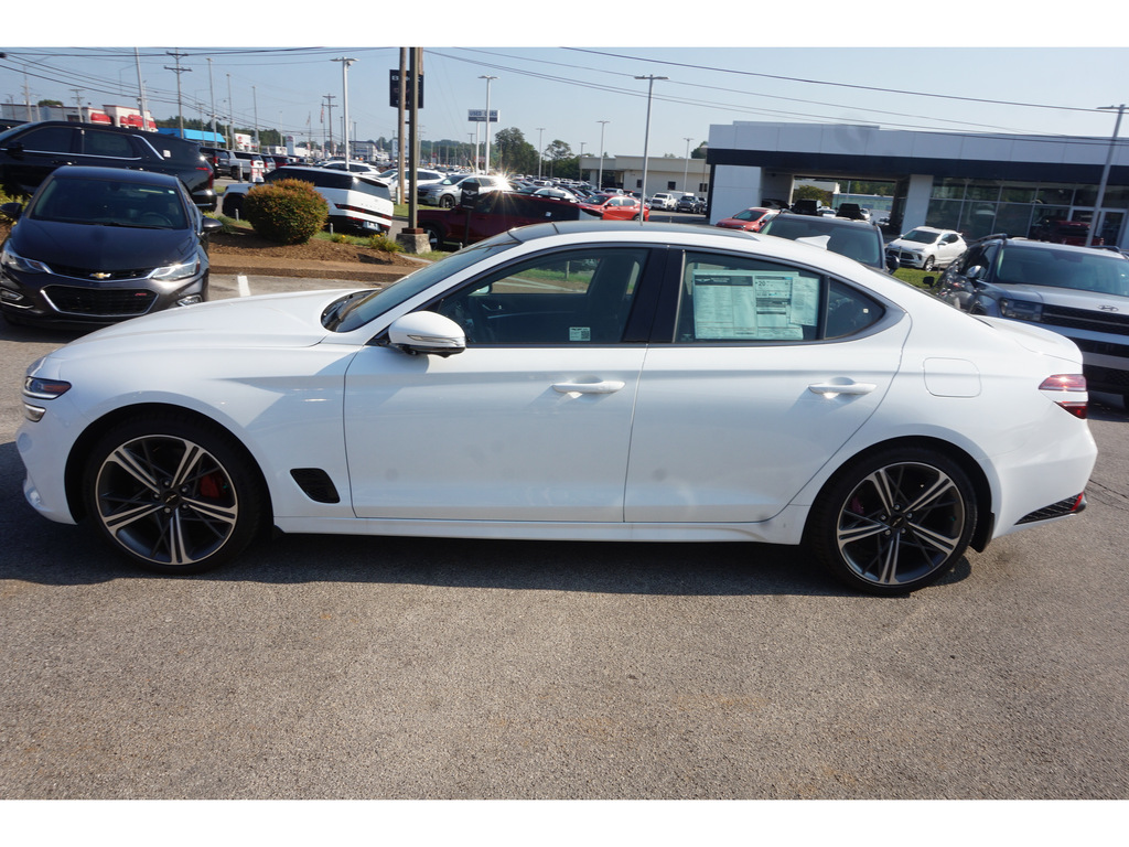 2025 Genesis G70 3.3T Sport Adv RWD 7