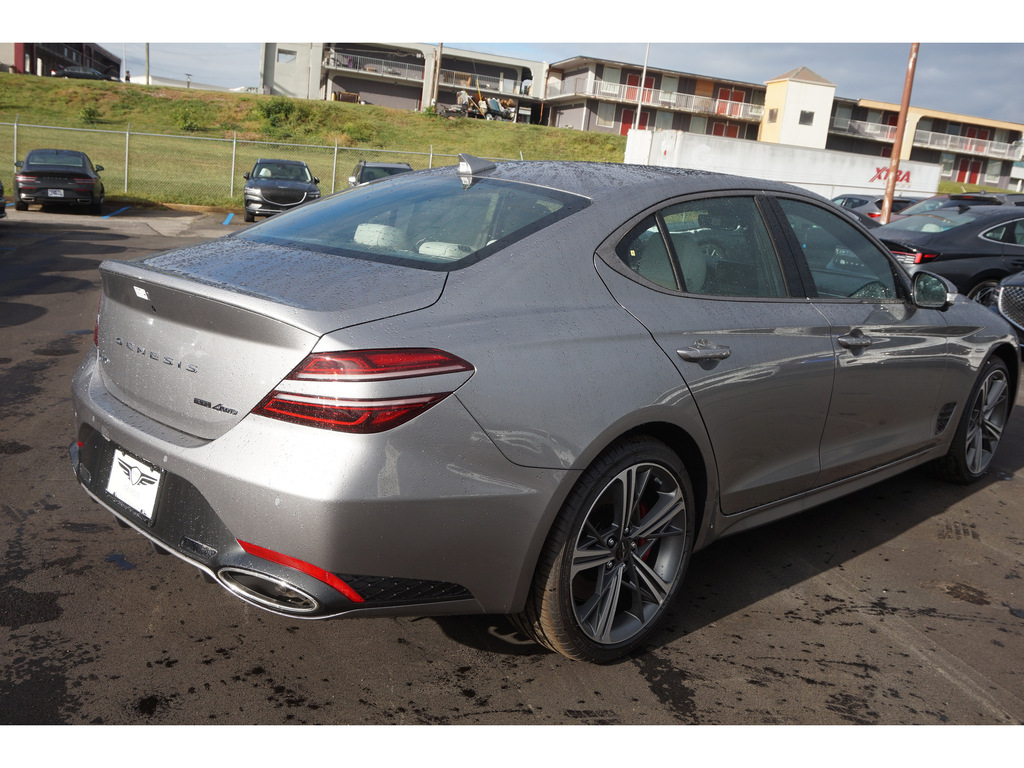 2025 Genesis G70 3.3T Sport Advanced AWD 4