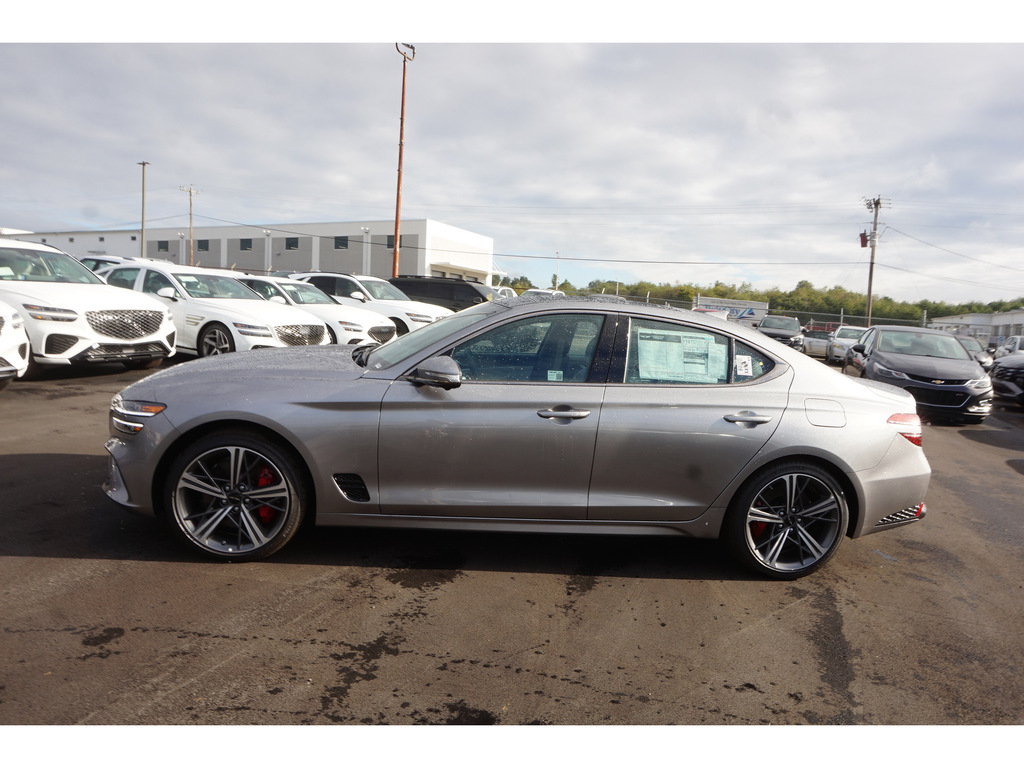 2025 Genesis G70 3.3T Sport Advanced AWD 7