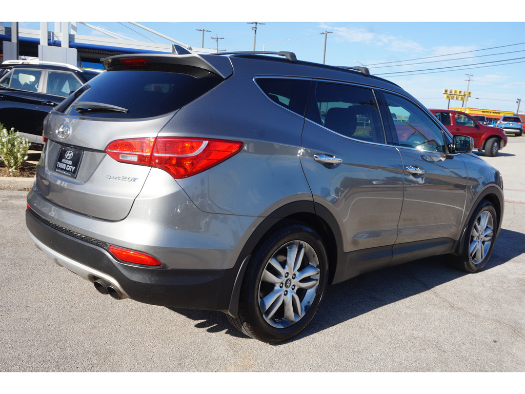 2013 Hyundai Santa Fe 2.0T Sport FWD 4