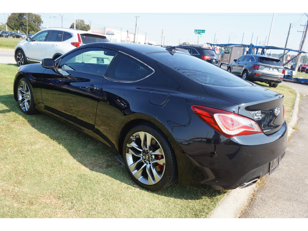 2014 Hyundai Genesis 3.8 R-Spec 6