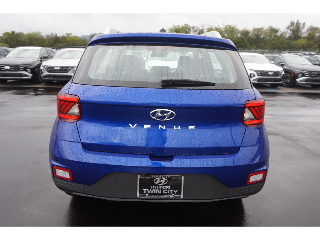 2024 Hyundai Venue Limited 5