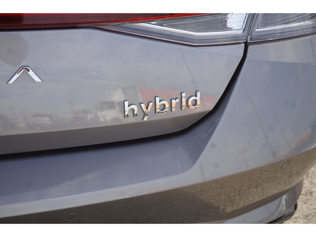 2023 Hyundai Elantra Hybrid Limited 6