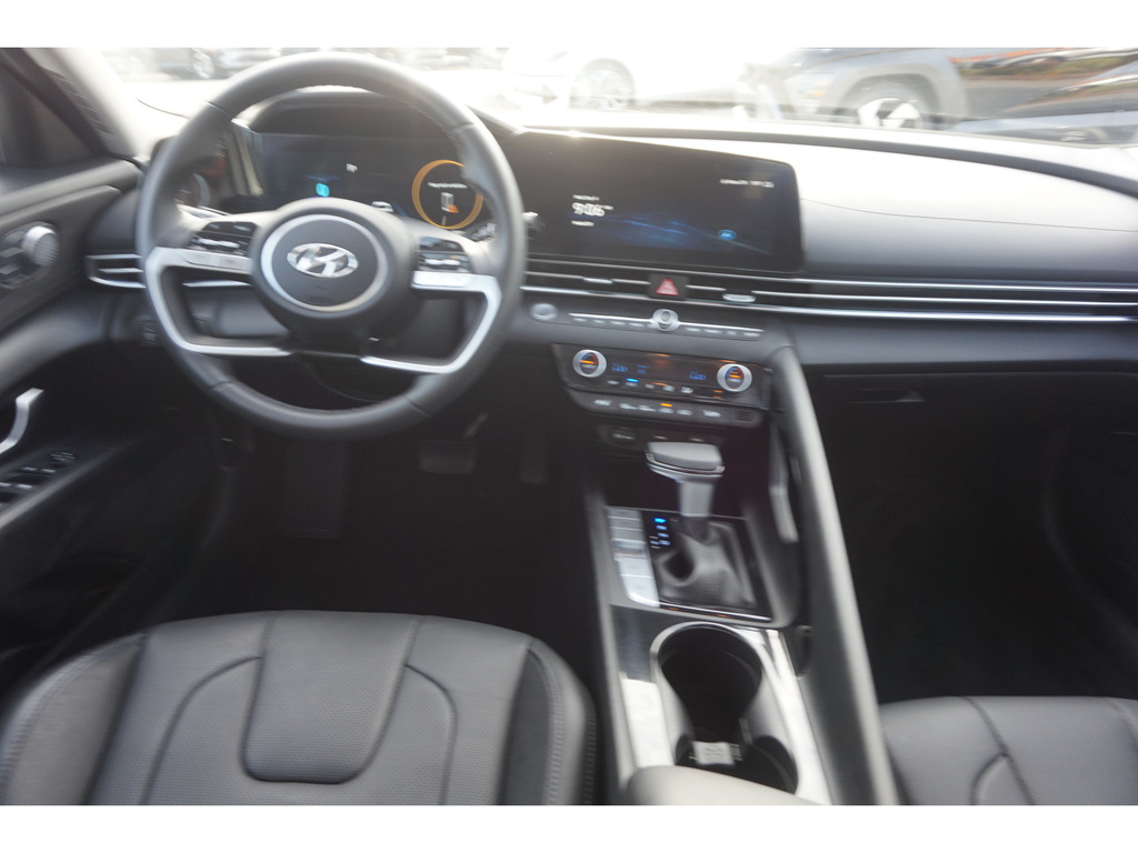 2023 Hyundai Elantra Hybrid Limited 18