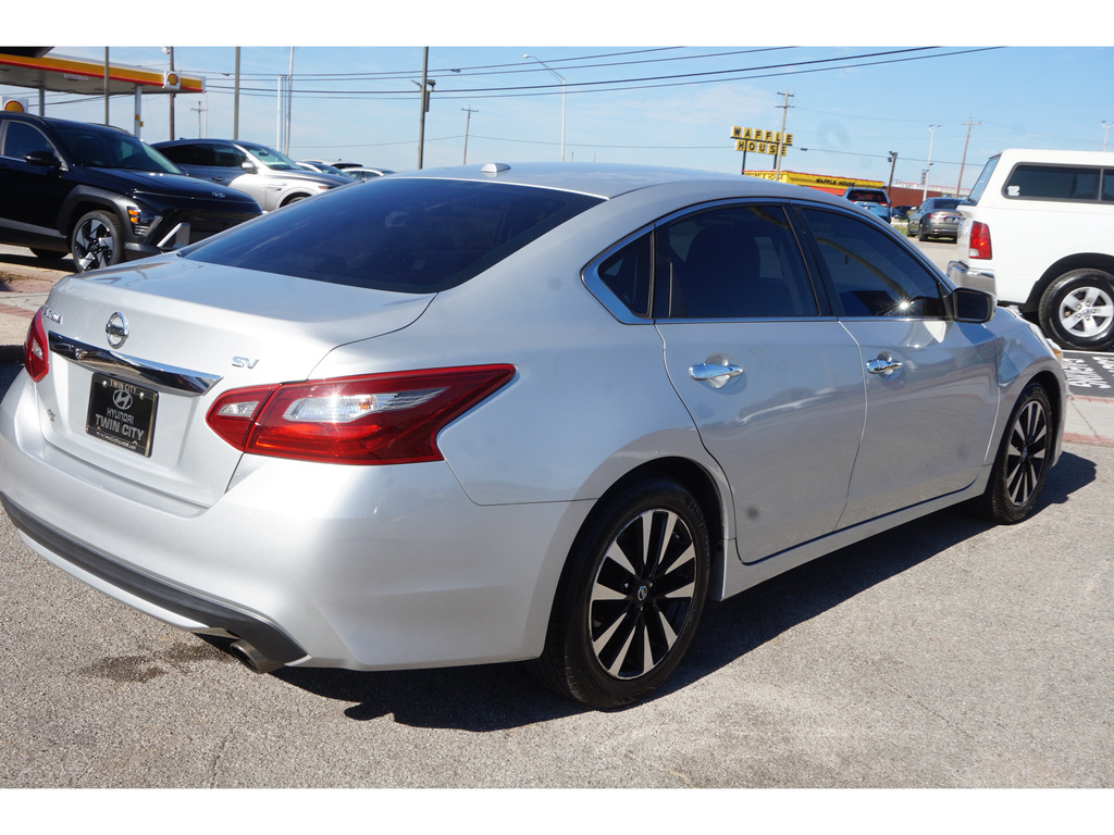 2018 Nissan Altima 2.5 SV 4